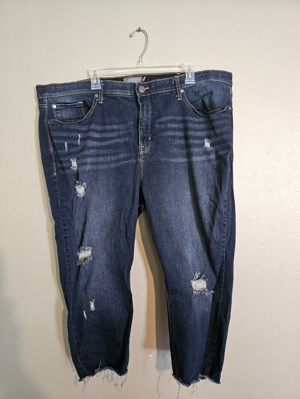 Dark Indigo Distressed Women’s Crop Jeans